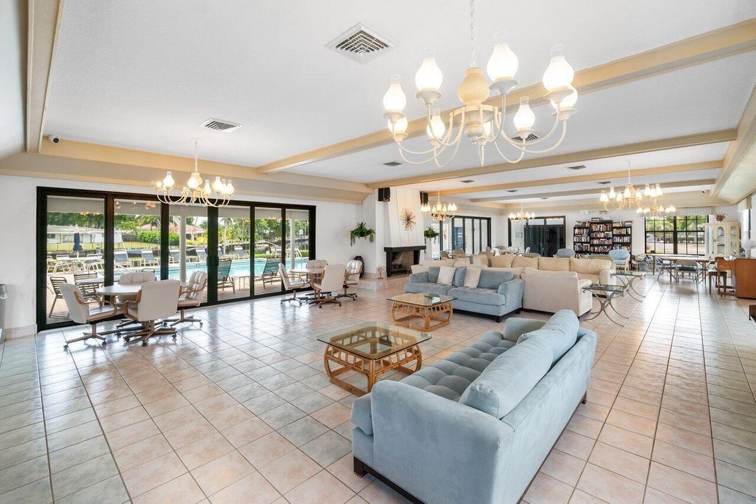 033-120CypressClubDrive-Unit231-PompanoB
