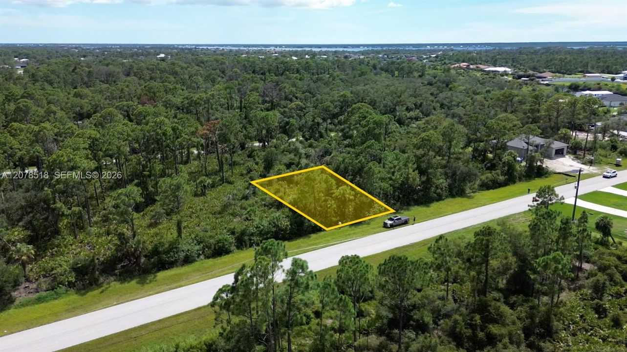 待售: $23,800 (0.23 acres)