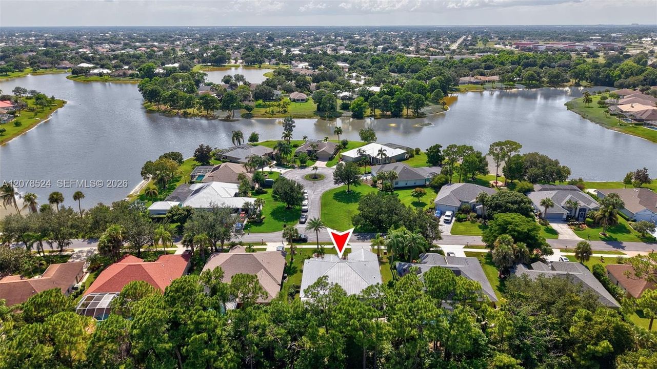 En Venta: $490,000 (3 camas, 2 baños, 2180 Pies cuadrados)