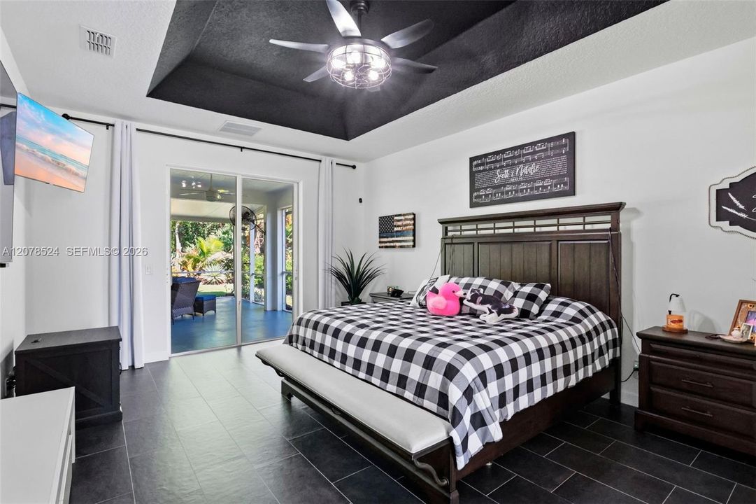 En Venta: $490,000 (3 camas, 2 baños, 2180 Pies cuadrados)