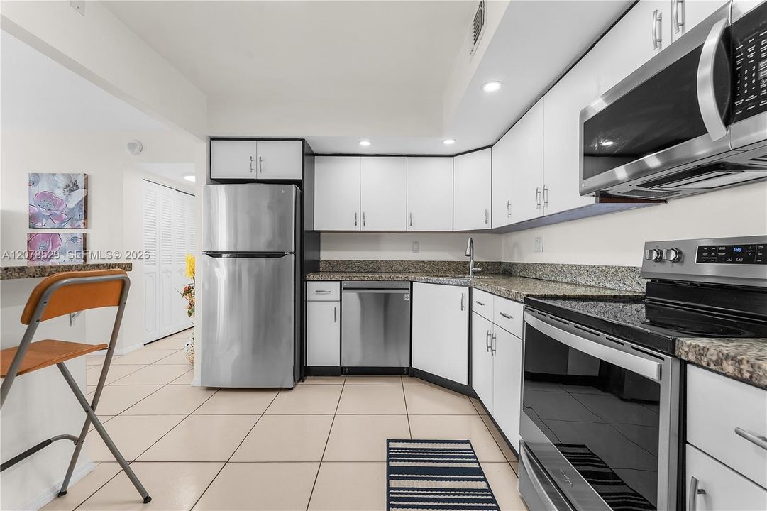 En Venta: $320,000 (2 camas, 2 baños, 1188 Pies cuadrados)