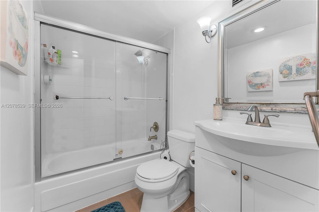 En Venta: $320,000 (2 camas, 2 baños, 1188 Pies cuadrados)