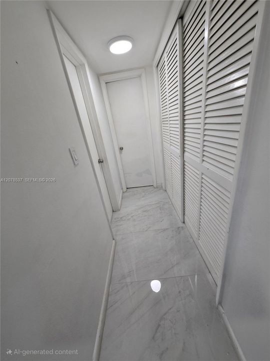 For Rent: $1,800 (1 beds, 1 baths, 954 Square Feet)
