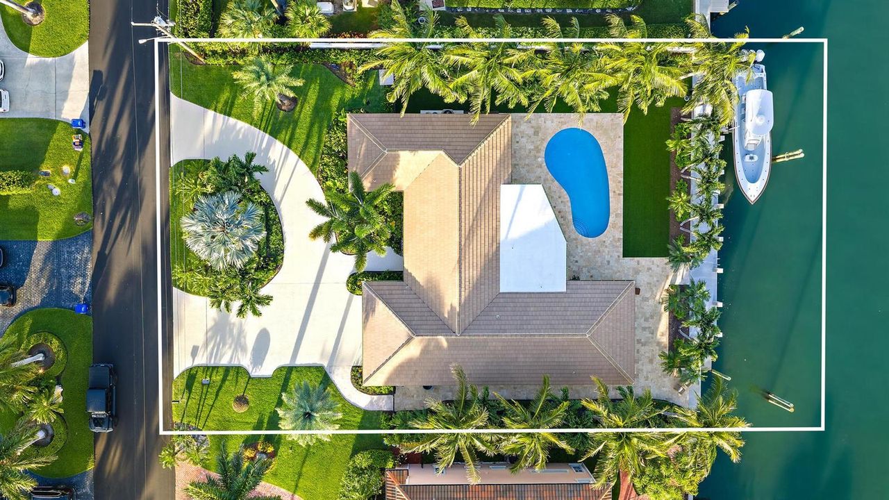 1051 Coral Way-45