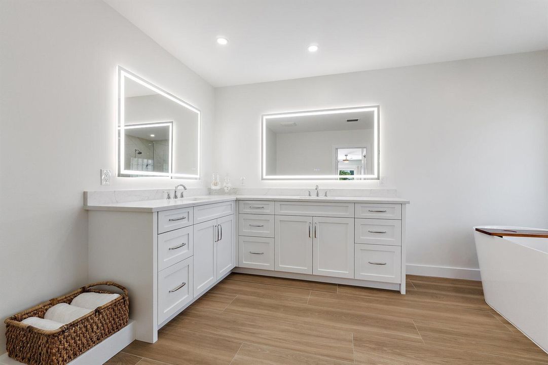 080-1051CoralWay-SingerIsland-SMALL