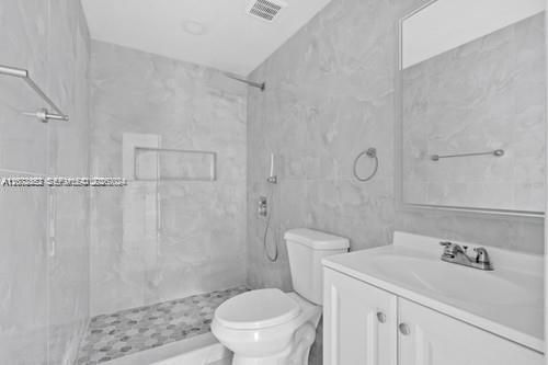 For Sale: $375,000 (3 beds, 2 baths, 1120 Square Feet)