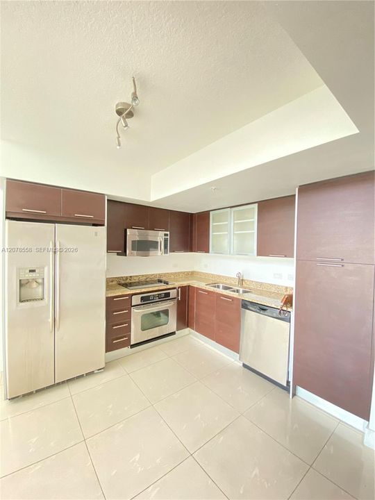 For Rent: $4,300 (2 beds, 2 baths, 1510 Square Feet)