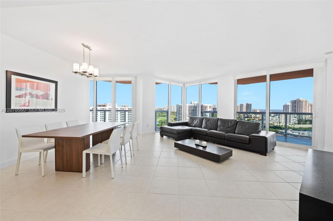 For Sale: $689,000 (2 beds, 2 baths, 1610 Square Feet)