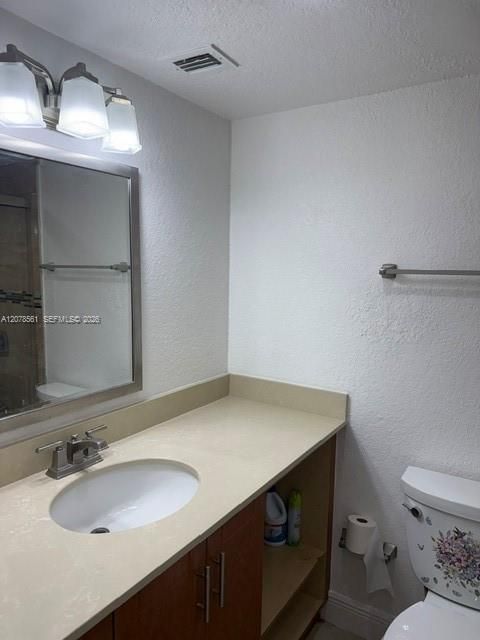 В аренду: $1,900 (1 спален, 1 ванн, 590 Квадратных фут)