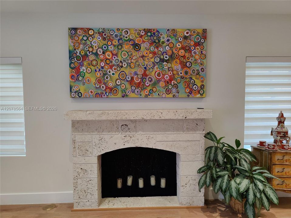 For Sale: $2,795,000 (4 beds, 4 baths, 2517 Square Feet)