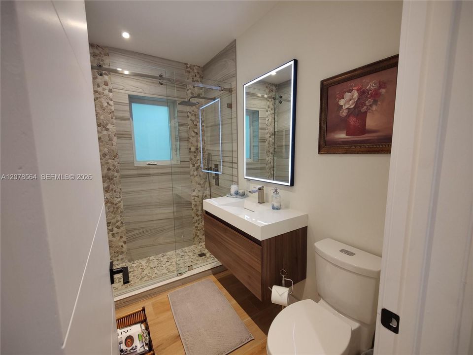 For Sale: $2,795,000 (4 beds, 4 baths, 2517 Square Feet)
