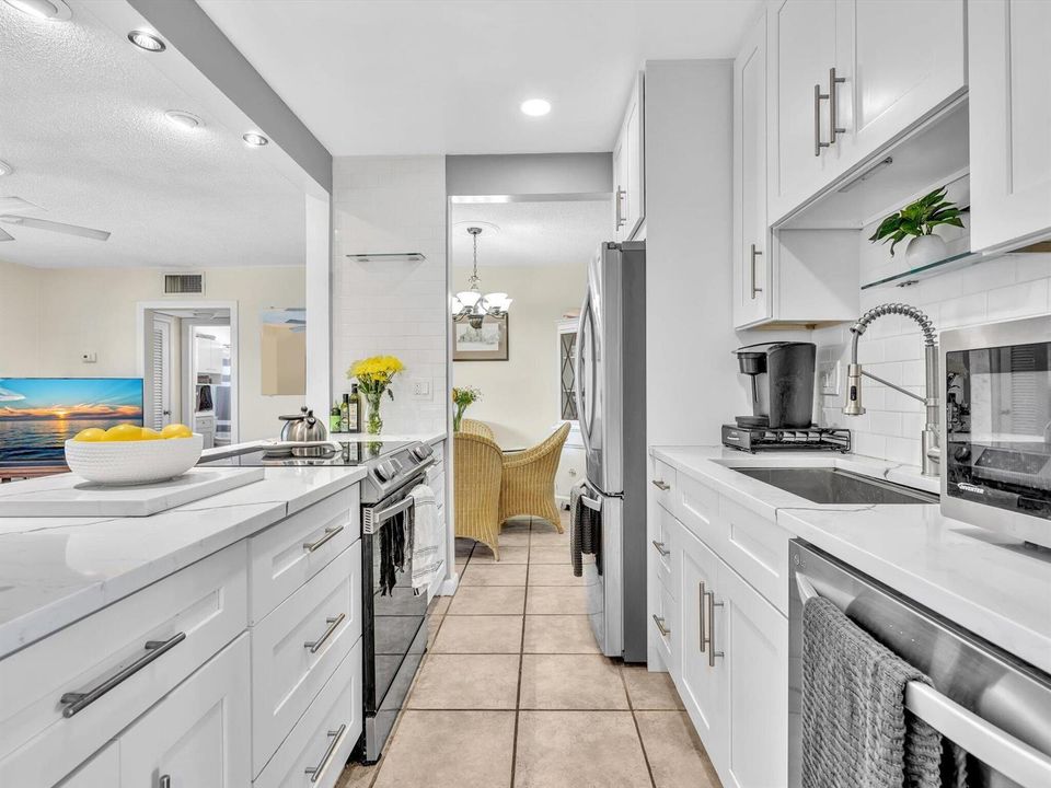 Open Kitchen