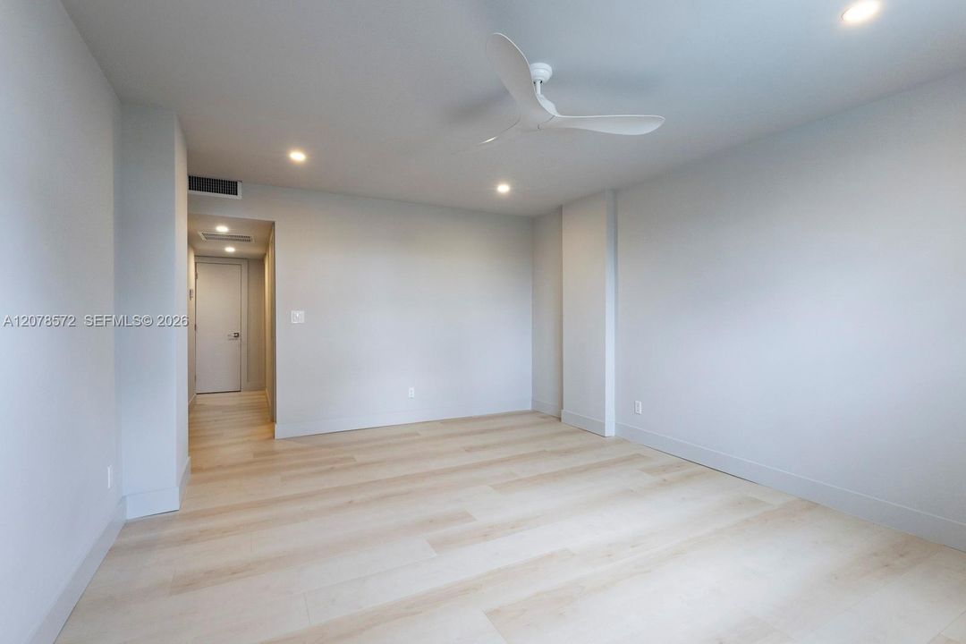 For Rent: $6,250 (3 beds, 2 baths, 1570 Square Feet)