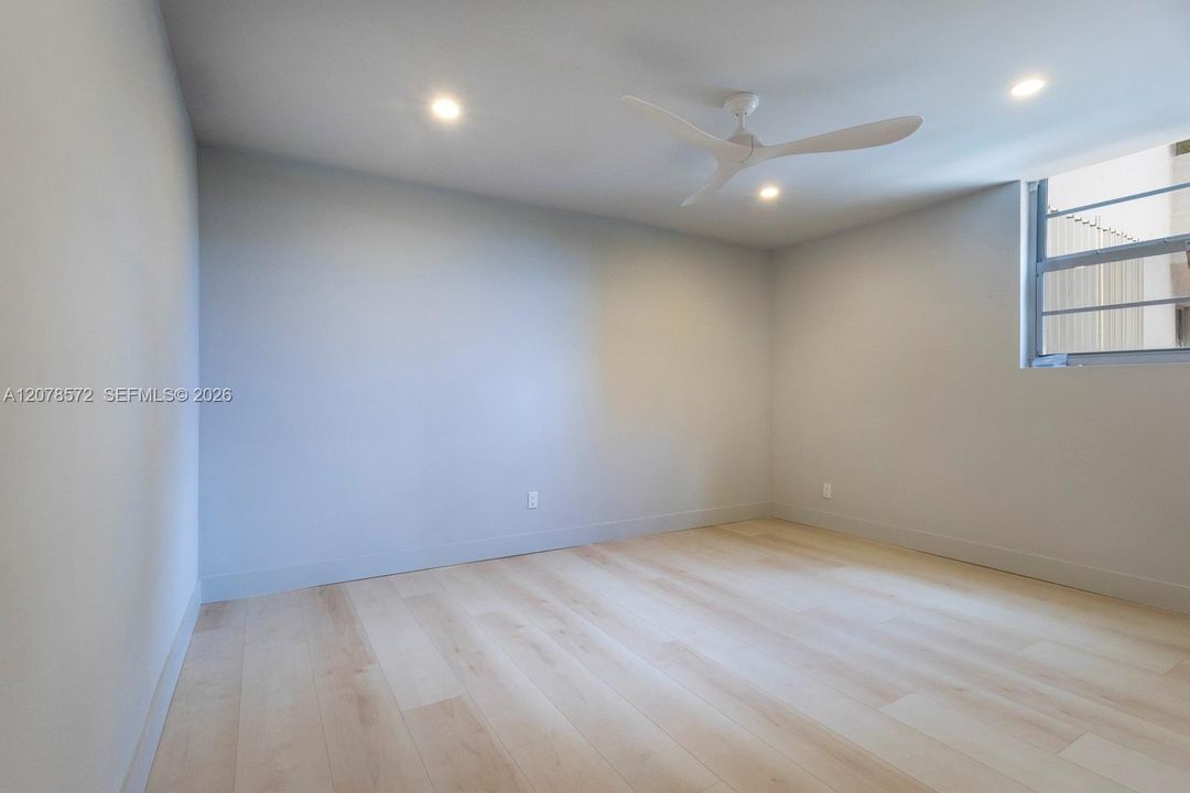For Rent: $6,250 (3 beds, 2 baths, 1570 Square Feet)