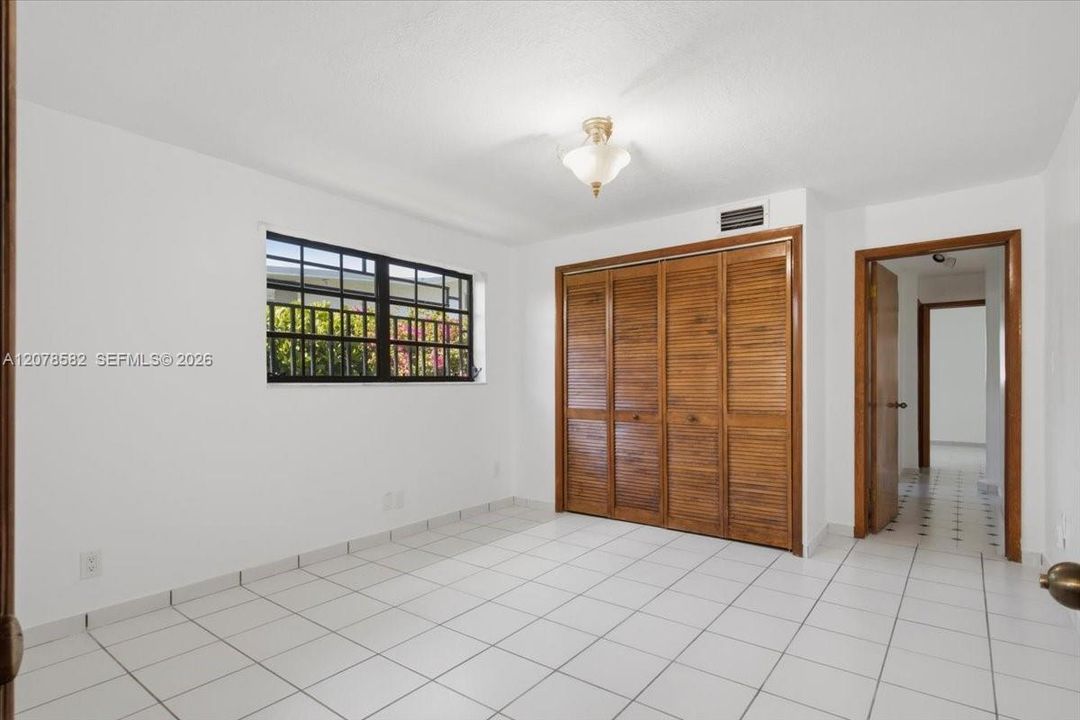 For Sale: $775,000 (4 beds, 2 baths, 2296 Square Feet)
