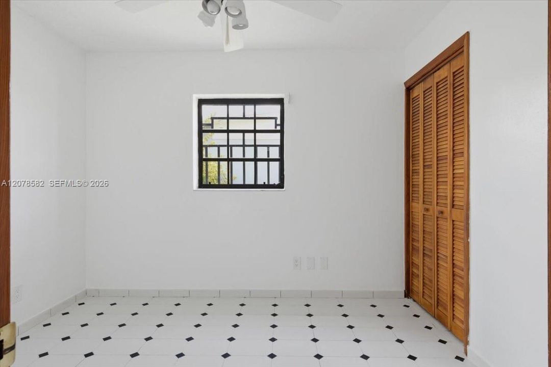 For Sale: $775,000 (4 beds, 2 baths, 2296 Square Feet)