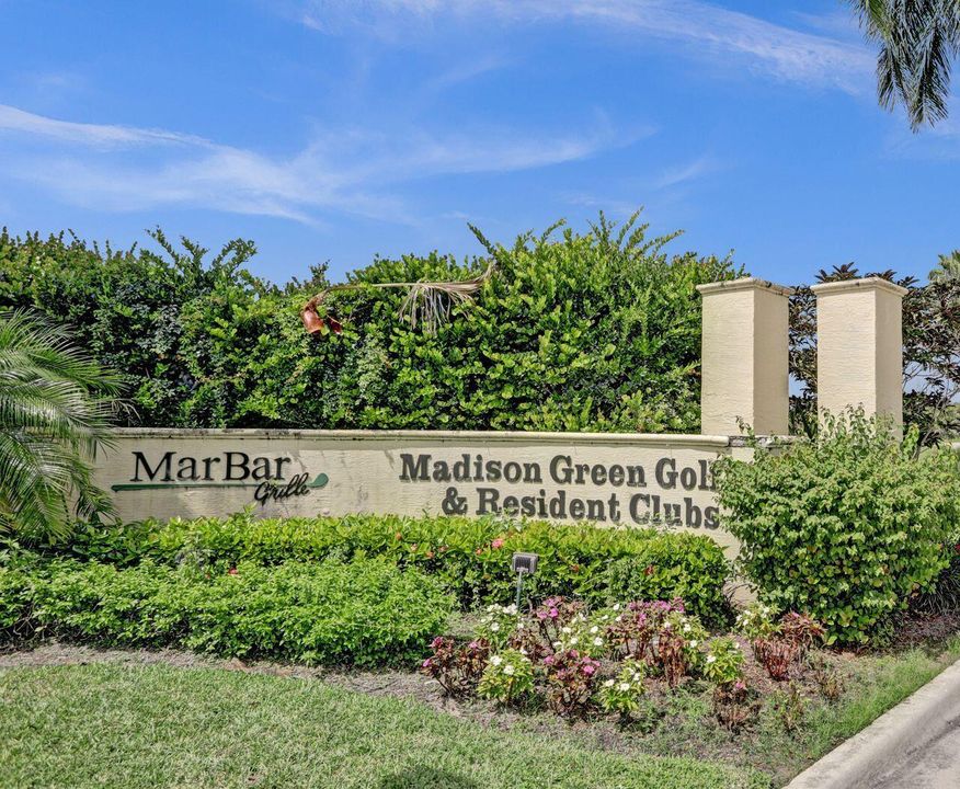 Community Amenities Entrance Sign