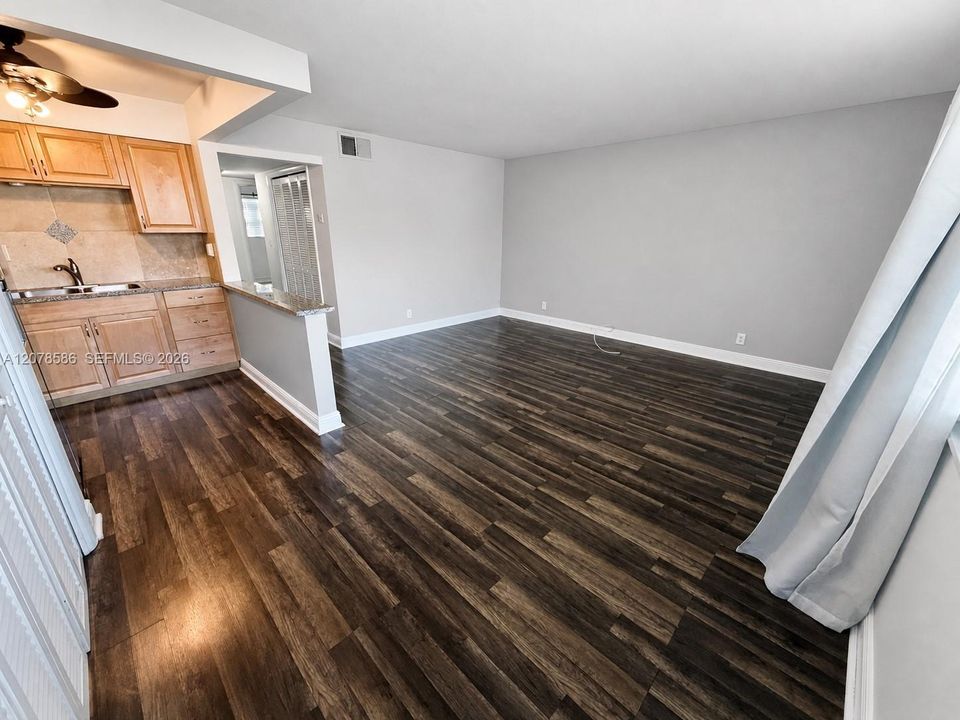 En Venta: $189,000 (2 camas, 1 baños, 800 Pies cuadrados)