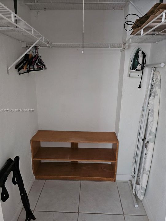 walk-in closet