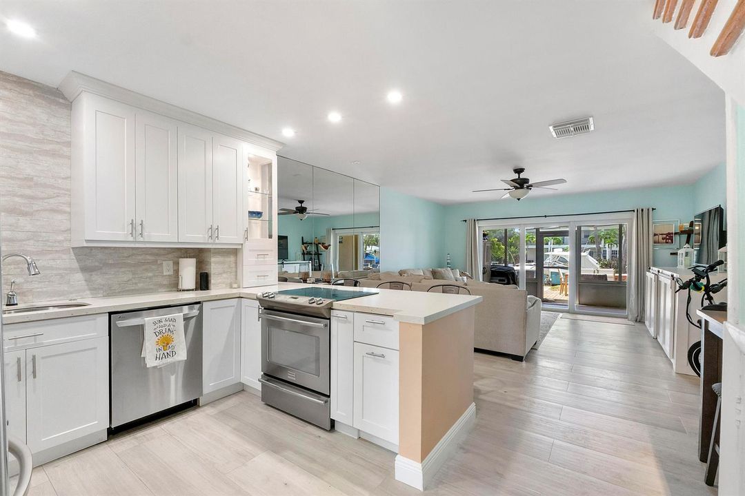 2500 Ne 36th St_032