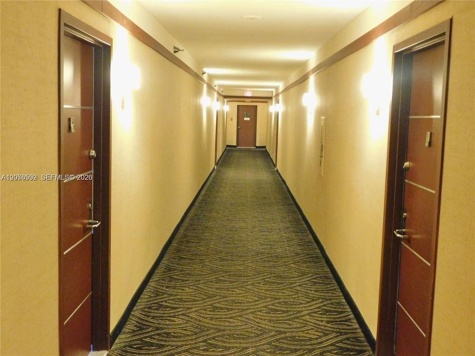 В аренду: $2,550 (2 спален, 2 ванн, 1134 Квадратных фут)