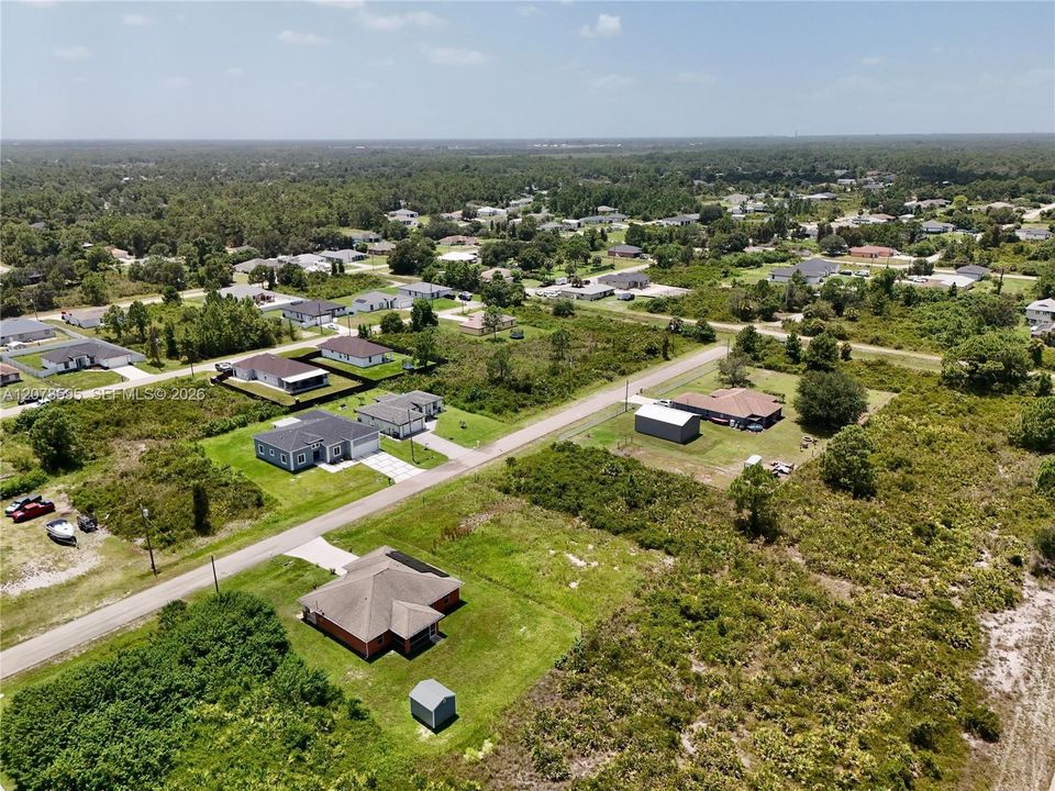 На продажу: $26,000 (0.25 acres)