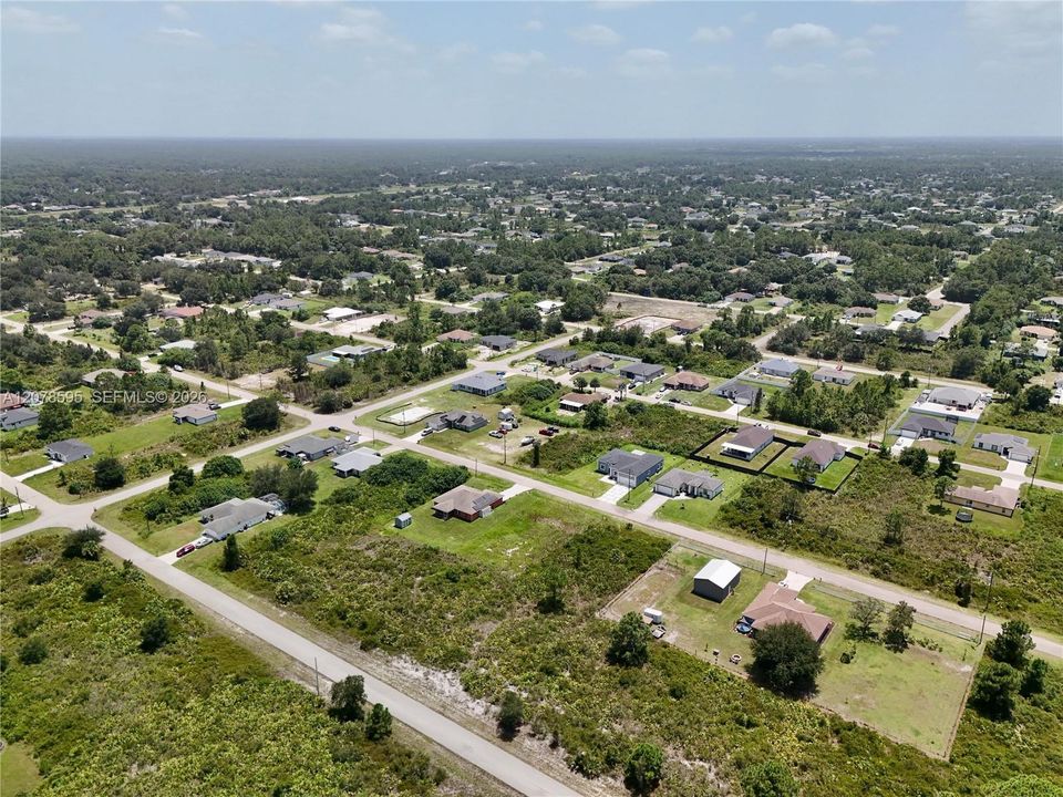На продажу: $26,000 (0.25 acres)