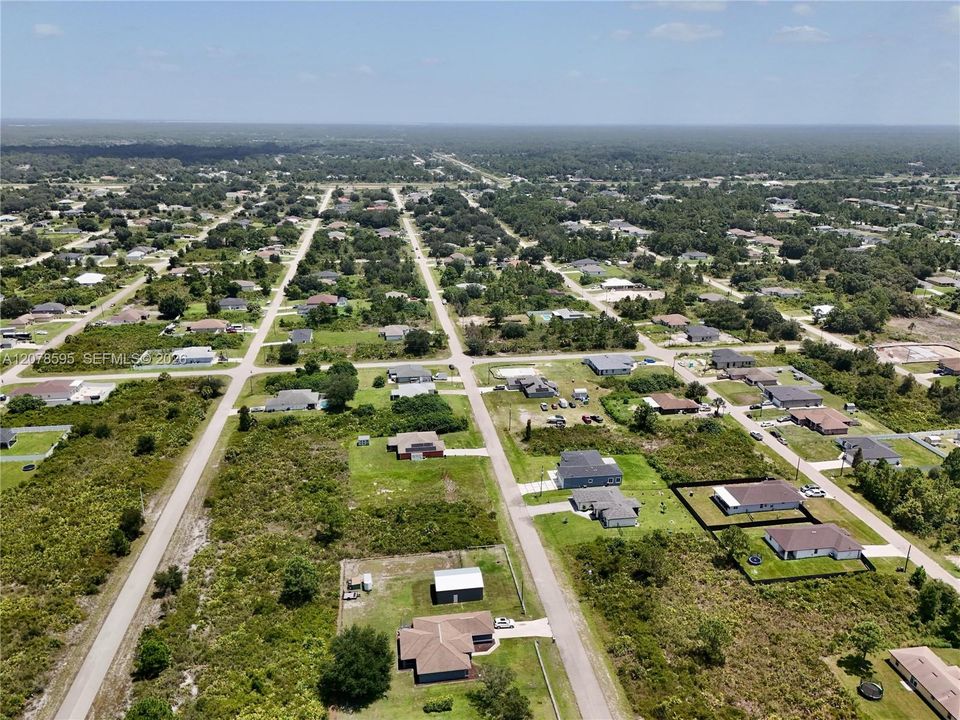 На продажу: $26,000 (0.25 acres)