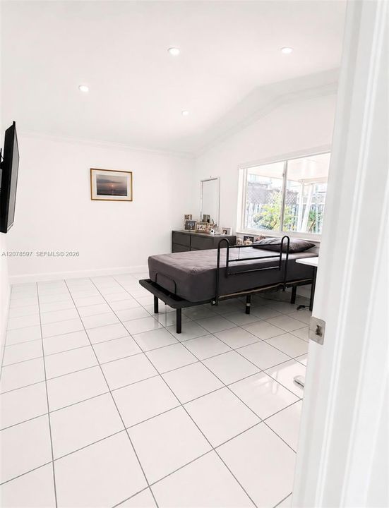En Venta: $630,000 (3 camas, 2 baños, 1841 Pies cuadrados)