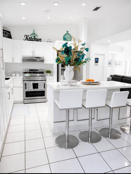 En Venta: $630,000 (3 camas, 2 baños, 1841 Pies cuadrados)