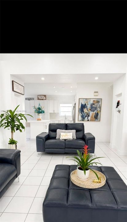En Venta: $630,000 (3 camas, 2 baños, 1841 Pies cuadrados)