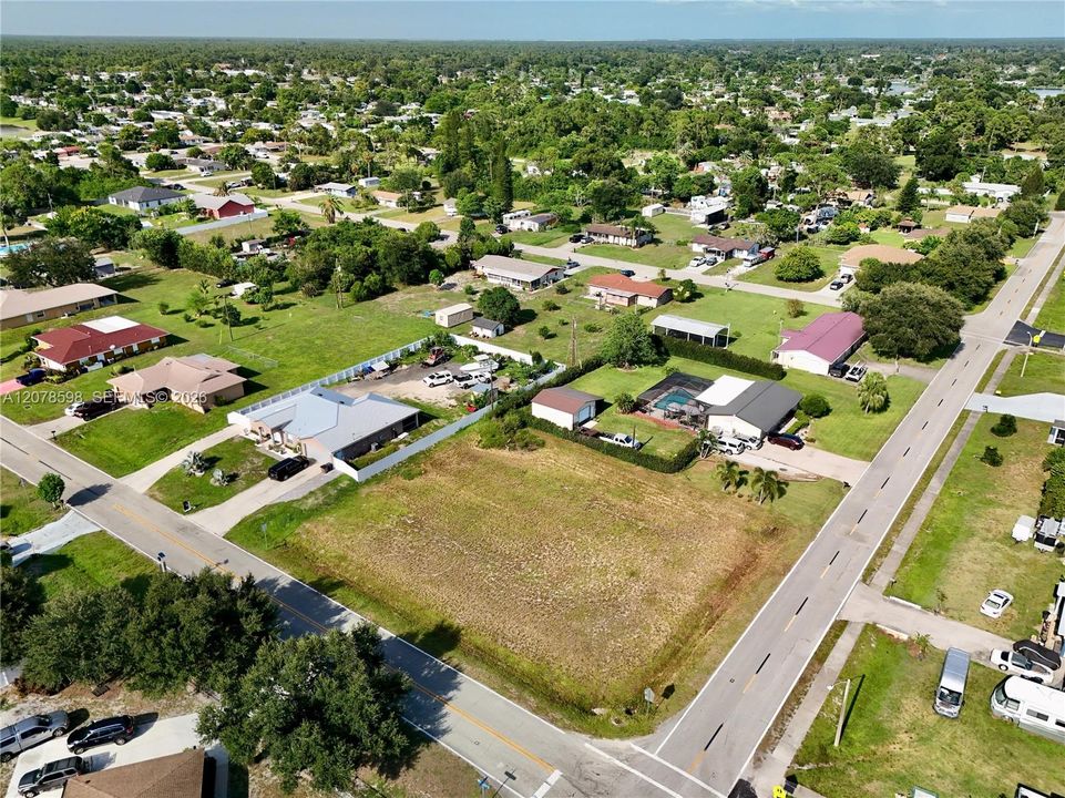 待售: $60,000 (0.46 acres)
