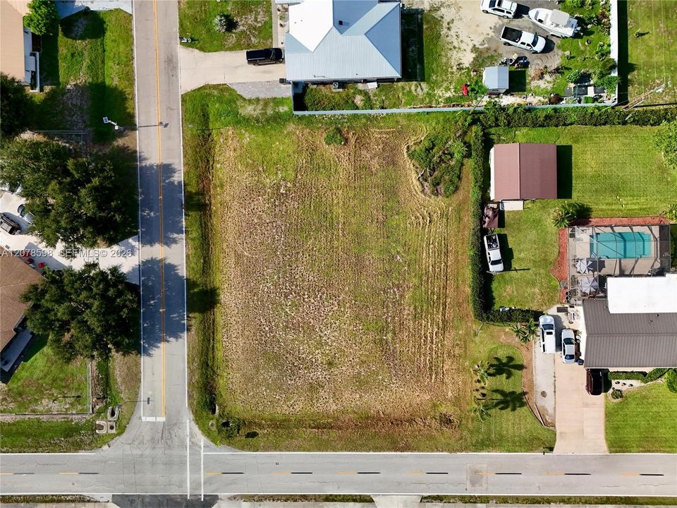 待售: $60,000 (0.46 acres)