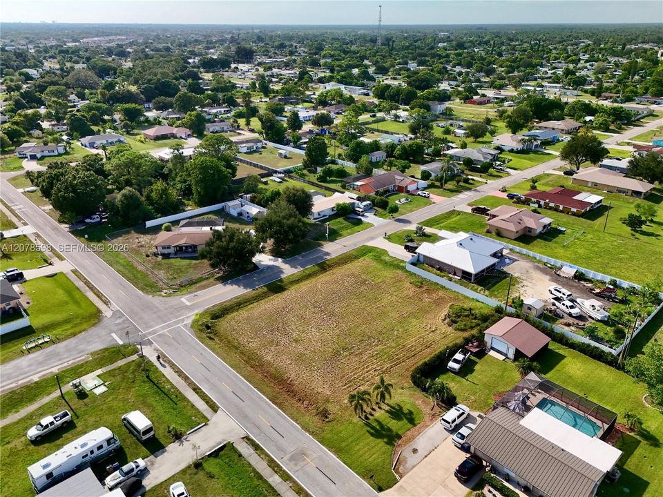 待售: $60,000 (0.46 acres)