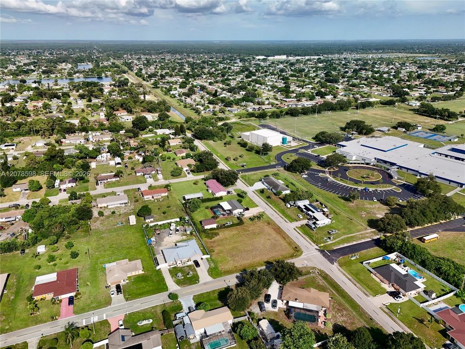 待售: $60,000 (0.46 acres)