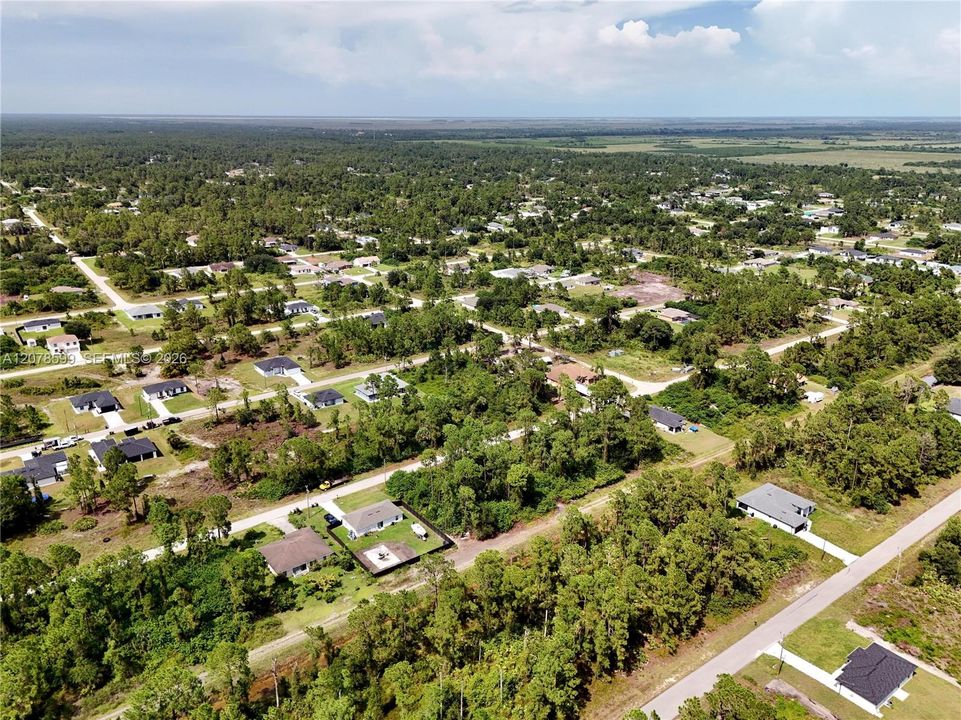 待售: $20,000 (0.23 acres)
