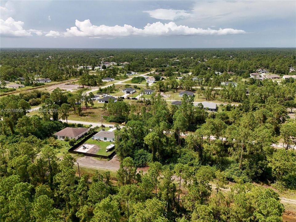 待售: $20,000 (0.23 acres)