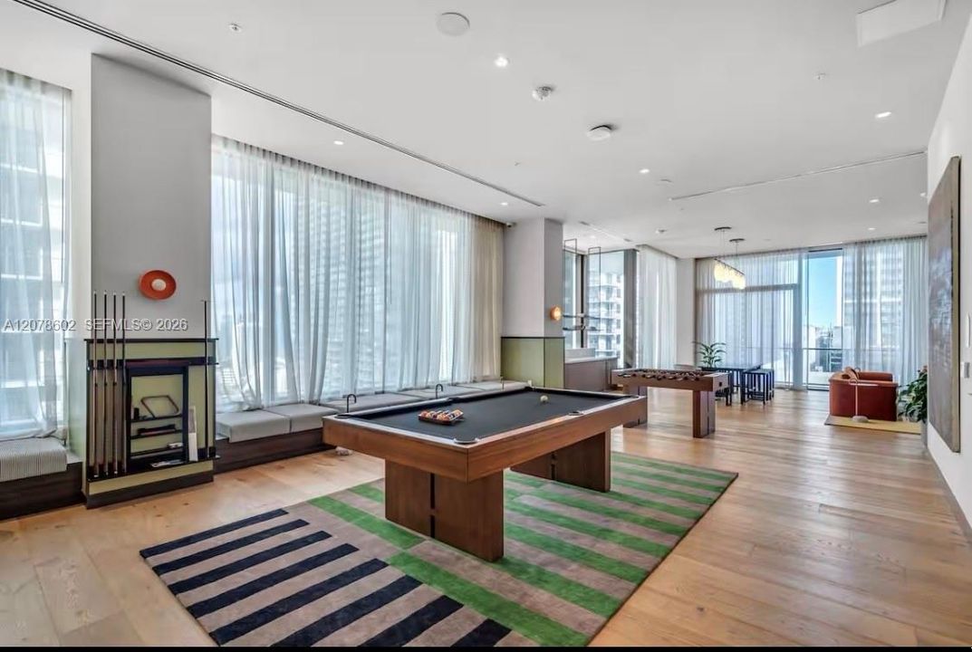 For Sale: $390,000 (1 beds, 1 baths, 0 Square Feet)