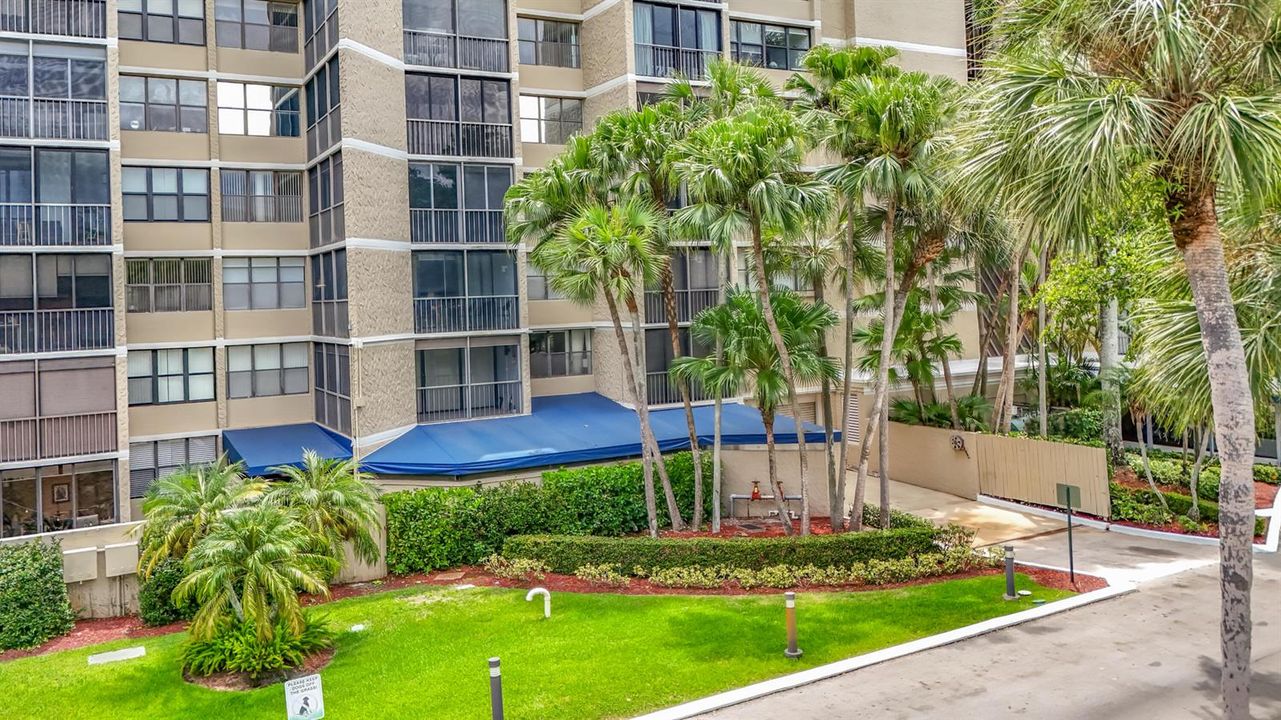 16300 Golf Club Road #201-12