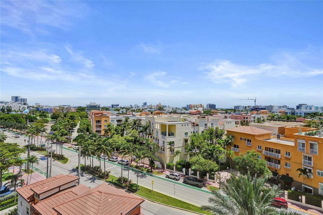 For Rent: $4,500 (1 beds, 1 baths, 740 Square Feet)