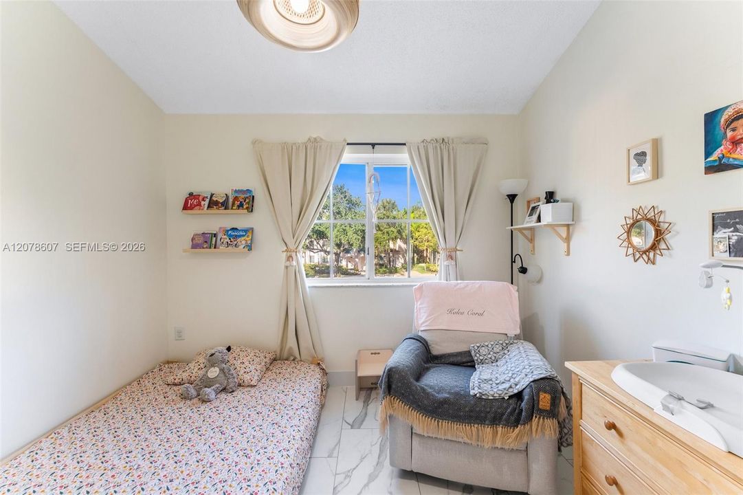 For Rent: $2,250 (2 beds, 2 baths, 822 Square Feet)