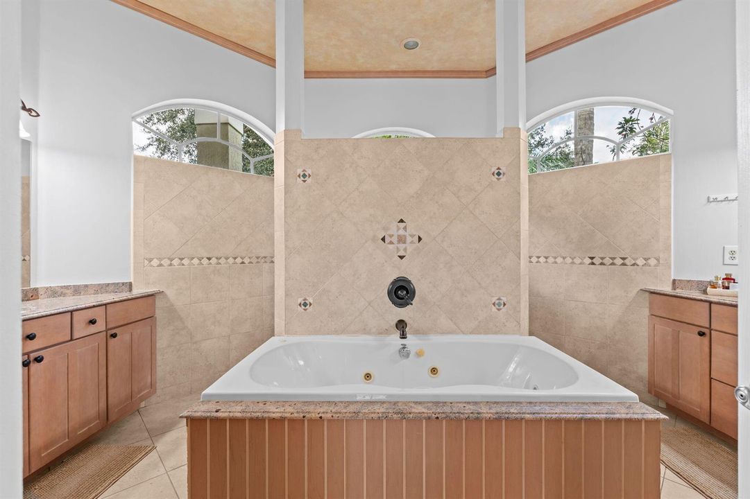 26-web-or-mls-A7406096