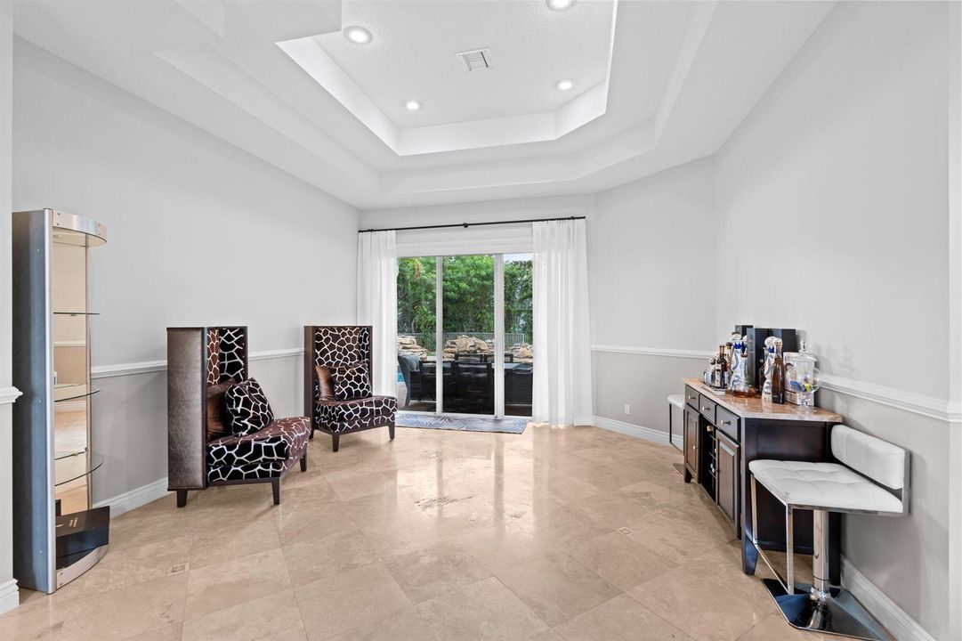 11-web-or-mls-A7406041