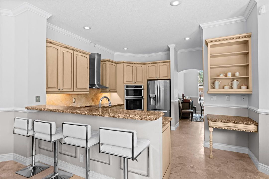 17-web-or-mls-A7406183