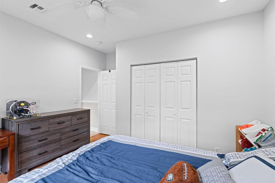 36-web-or-mls-A7406066