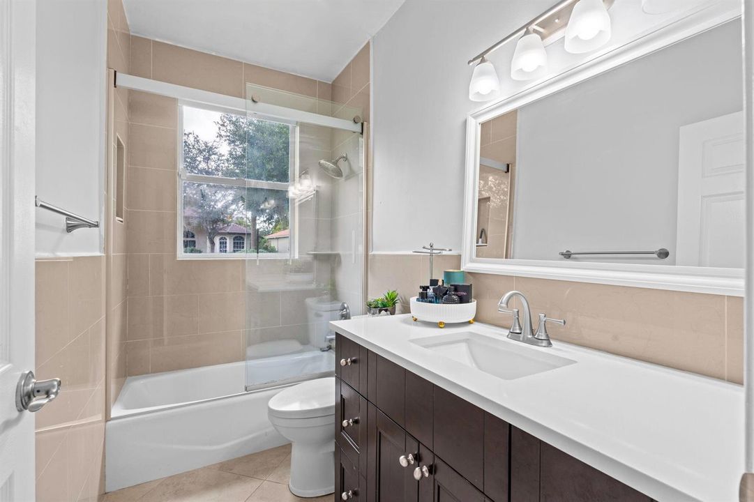 34-web-or-mls-A7406059