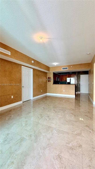 В аренду: $2,800 (2 спален, 2 ванн, 1052 Квадратных фут)