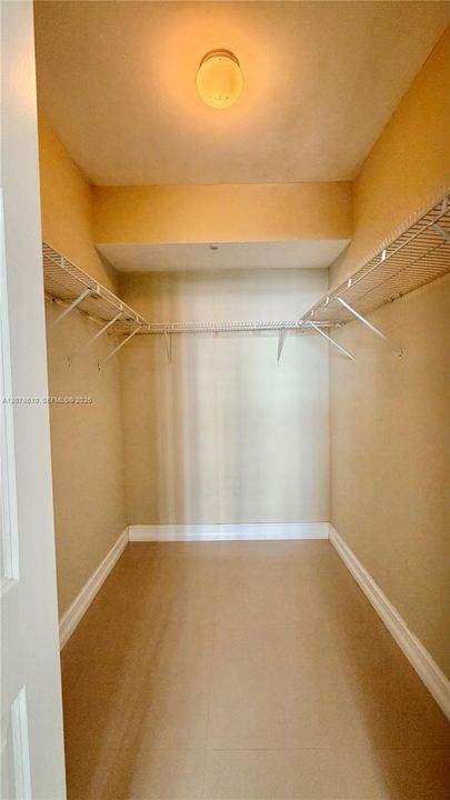 В аренду: $2,800 (2 спален, 2 ванн, 1052 Квадратных фут)