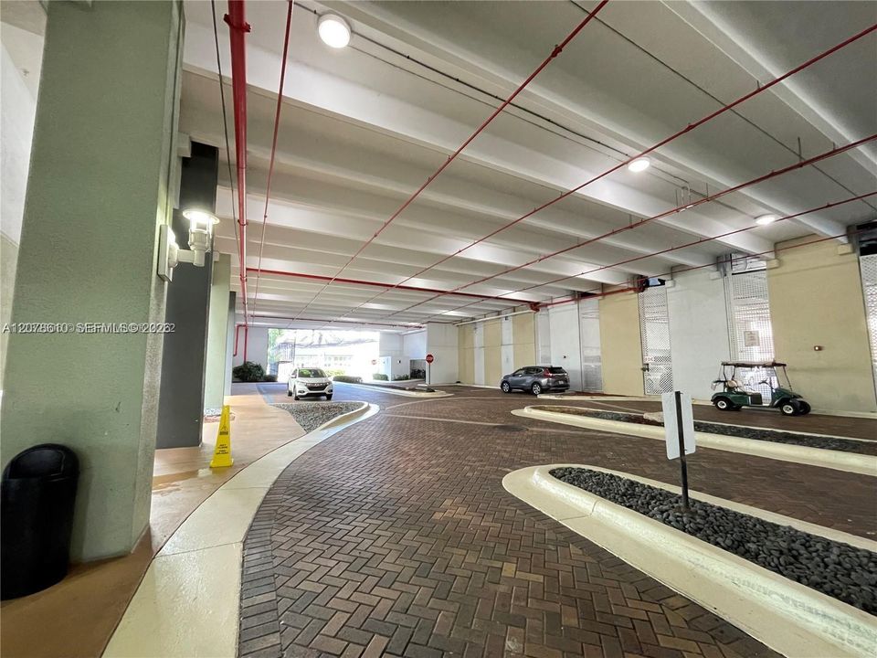 В аренду: $2,800 (2 спален, 2 ванн, 1052 Квадратных фут)