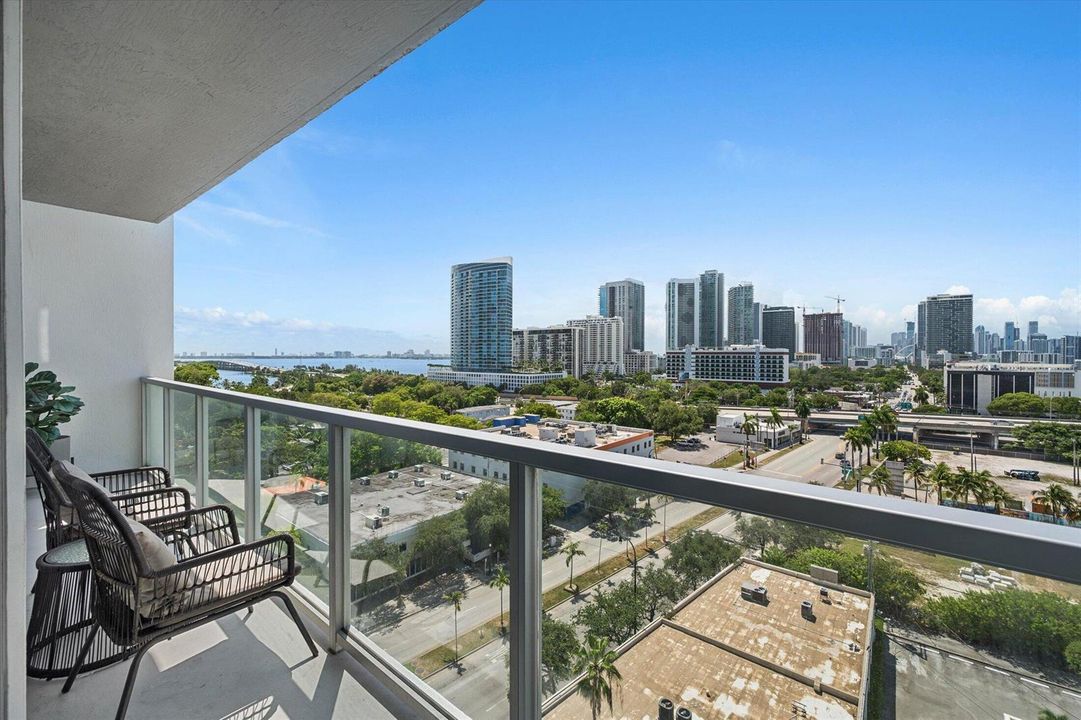 16-3900 Biscayne Blvd #S910, Miami-26
